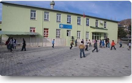 Adiller Şehit Öğretmen Ali Yıldız Ortaokulu Fotoğrafı